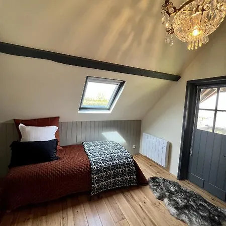 Ailleurs Sous Les Etoiles Nyaraló Manneville-la-Raoult