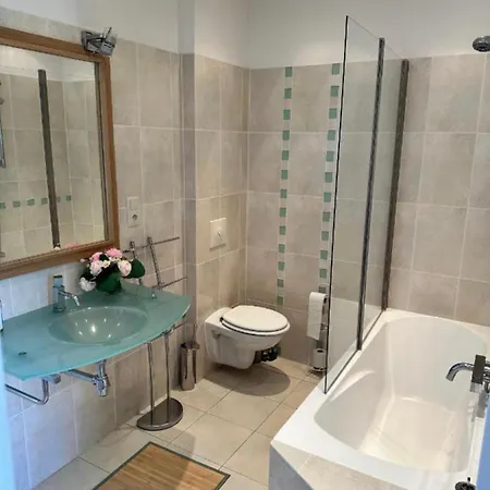 Ailleurs Sous Les Etoiles * Manneville-la-Raoult